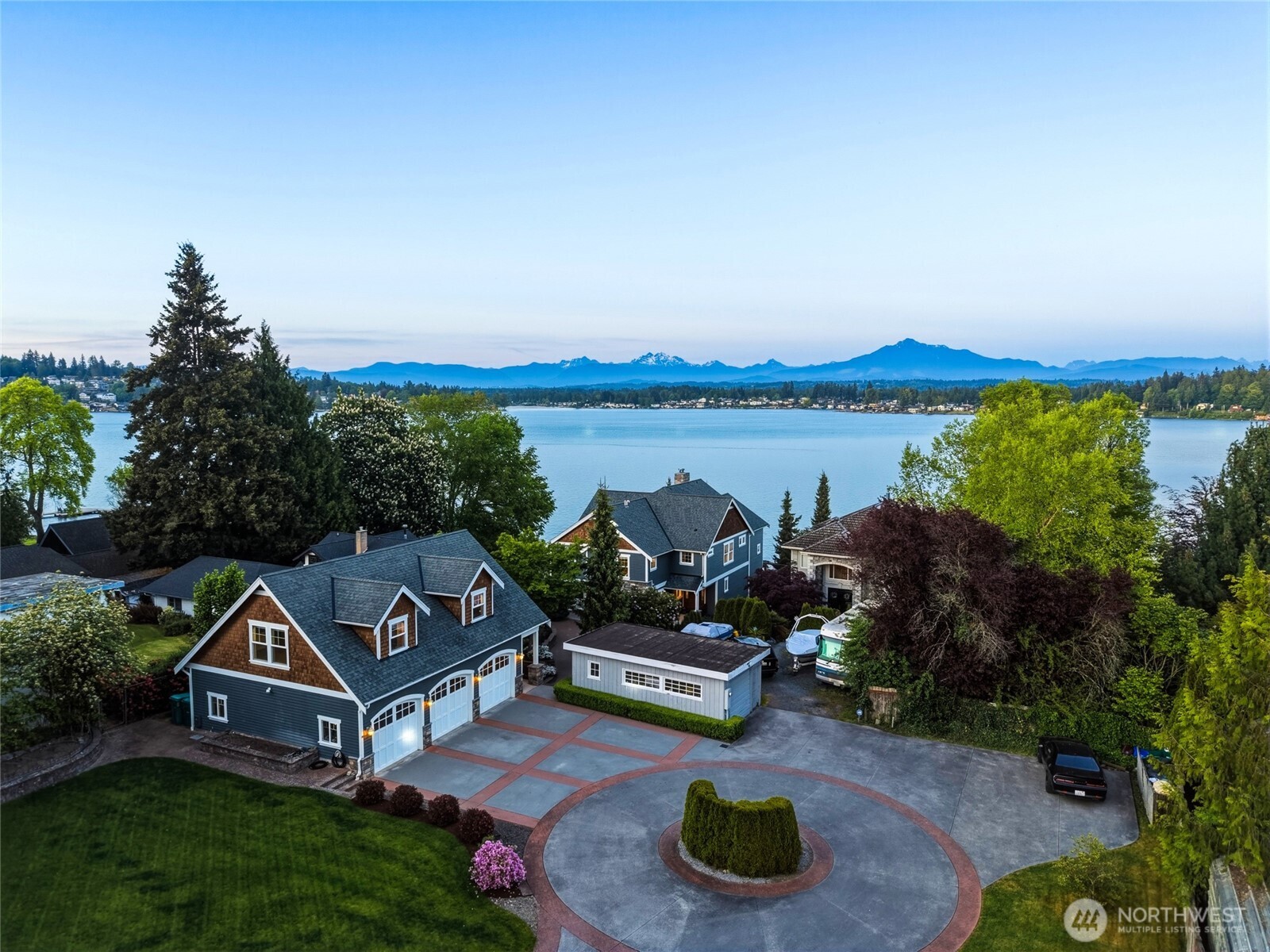 405 N Davies Road , Lake Stevens, WA 98258