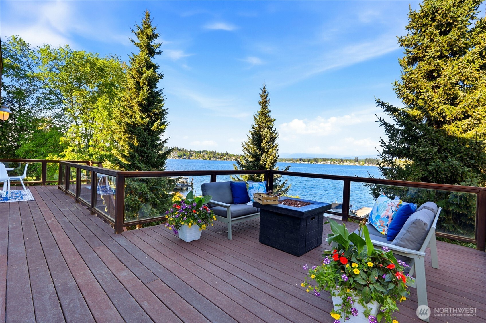 405 N Davies Road , Lake Stevens, WA 98258