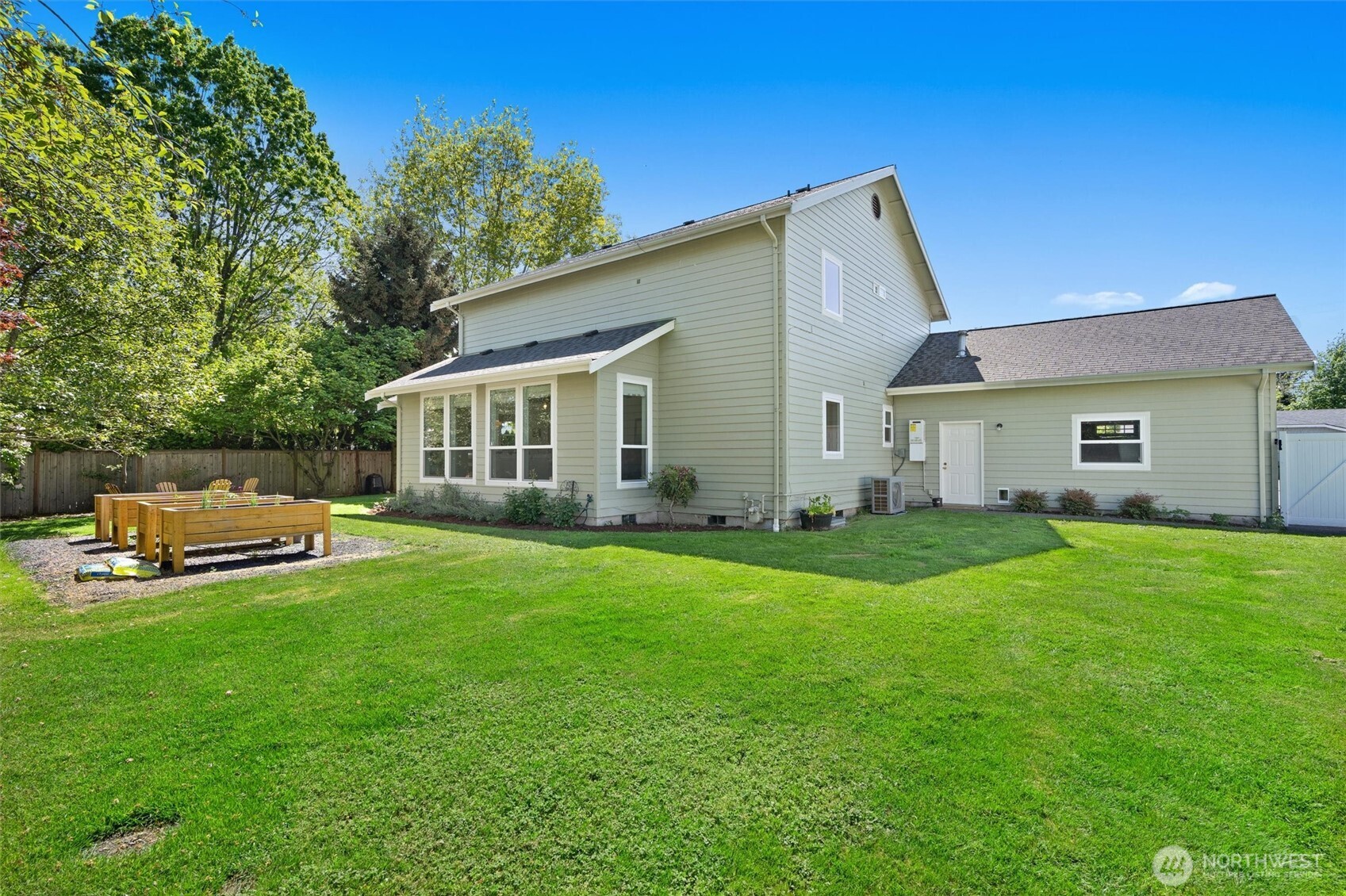 2219 Kibler Avenue , Enumclaw, WA 98022