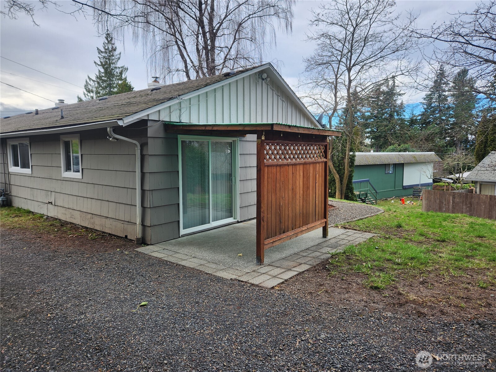 1610 E 31st Street , Bremerton, WA 98310-4709