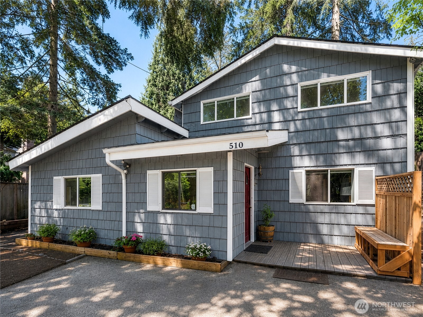 510 N 138th Street , Seattle, WA 98133