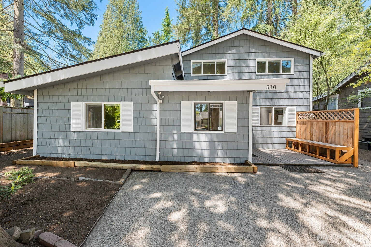 510 N 138th Street , Seattle, WA 98133
