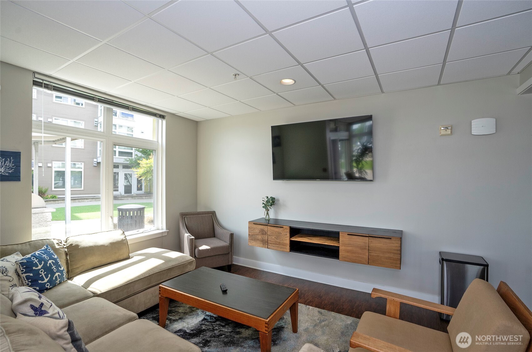 1705 Dock Street #513, Tacoma, WA 98402