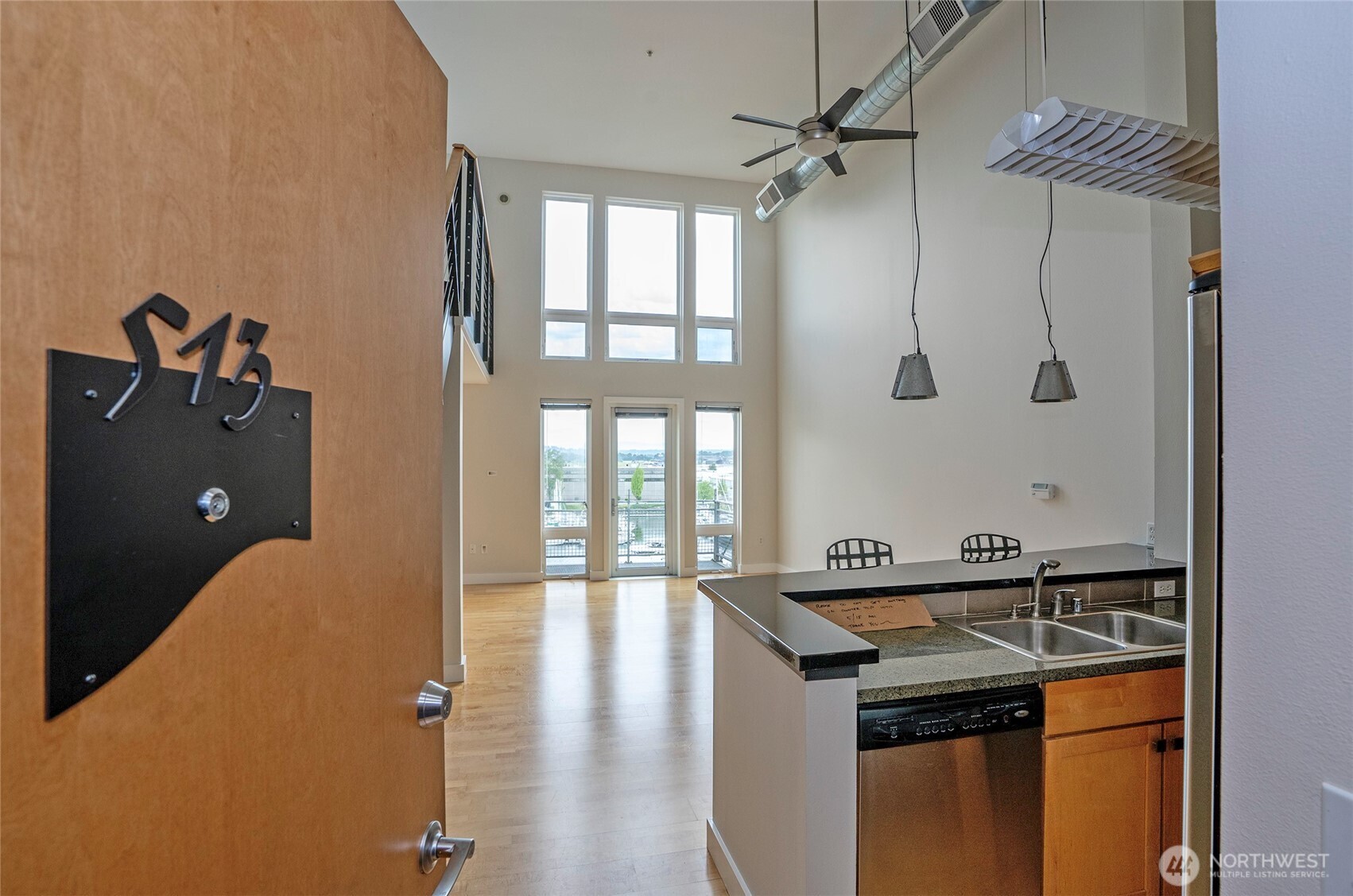 1705 Dock Street #513, Tacoma, WA 98402