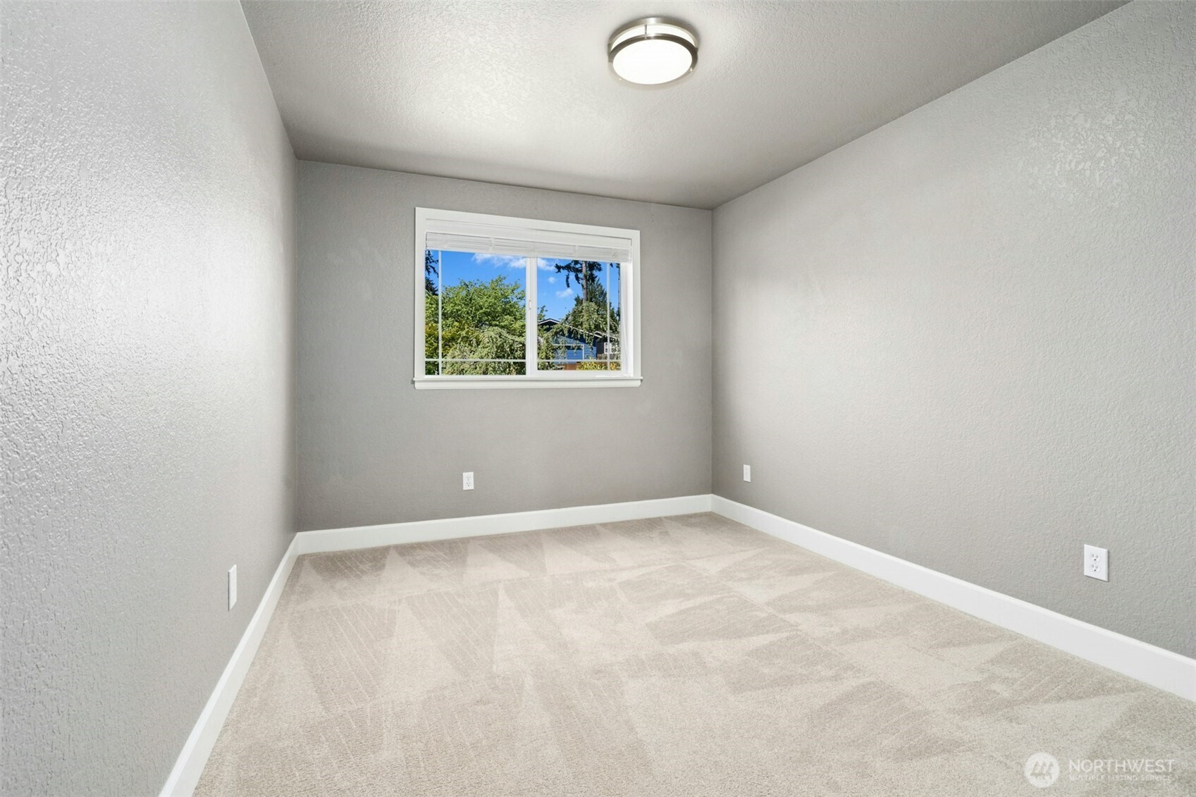 1802 70th Place SE, Everett, WA 98203