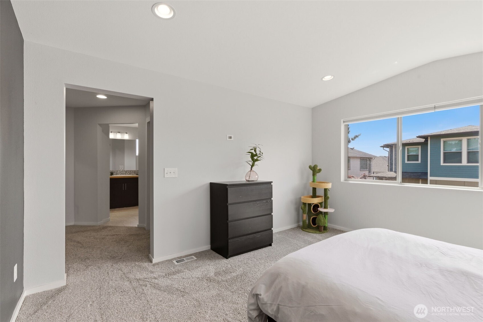 16031 SE 252nd Place , Covington, WA 98042