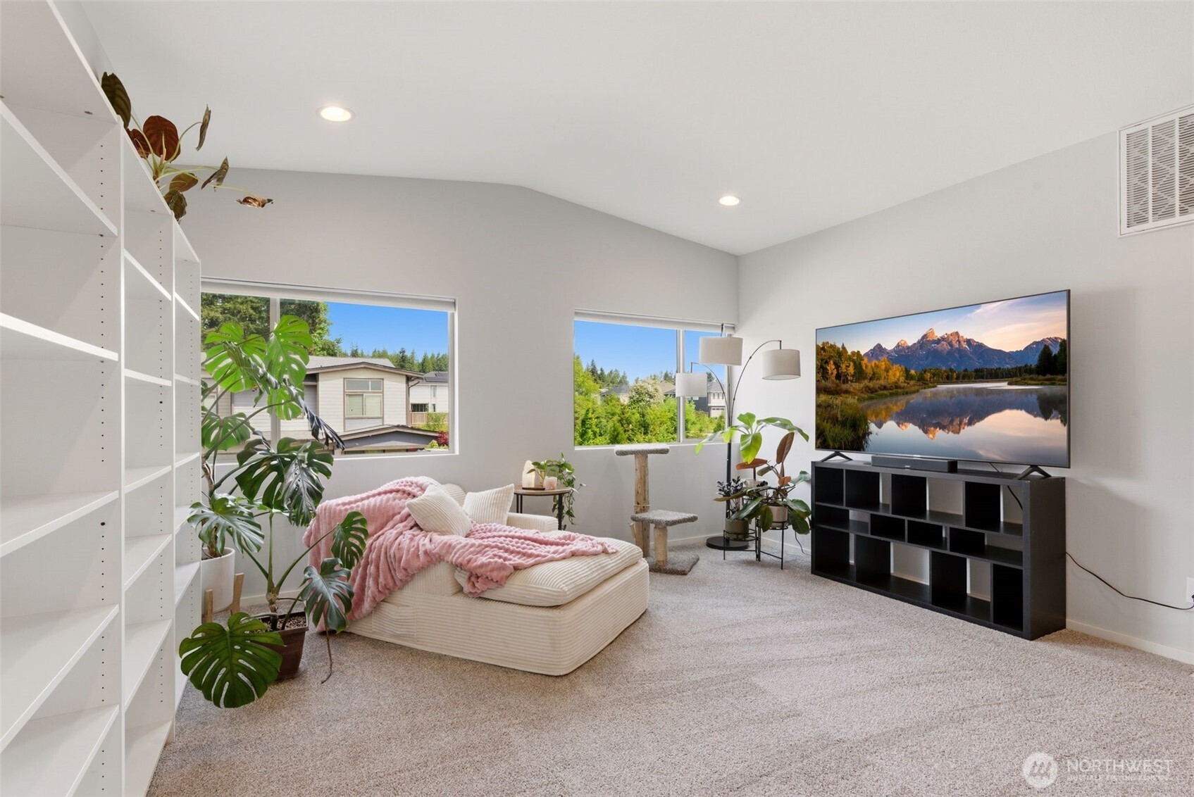 16031 SE 252nd Place , Covington, WA 98042