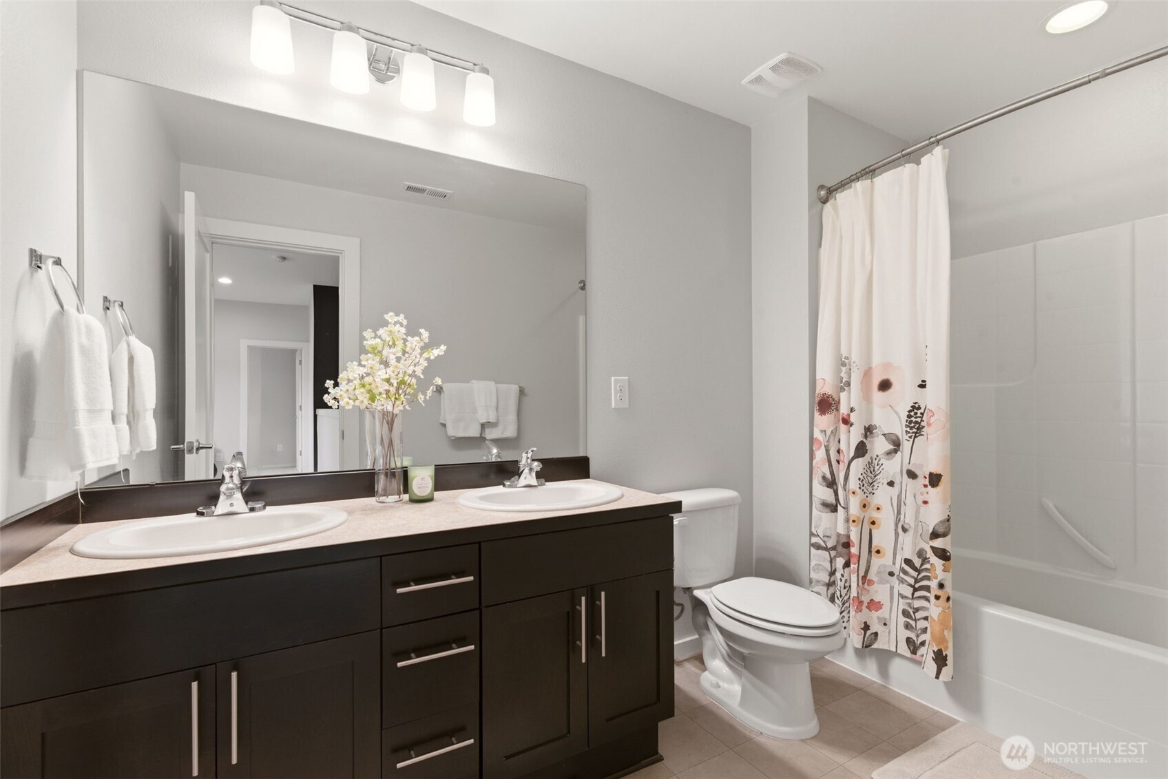 16031 SE 252nd Place , Covington, WA 98042