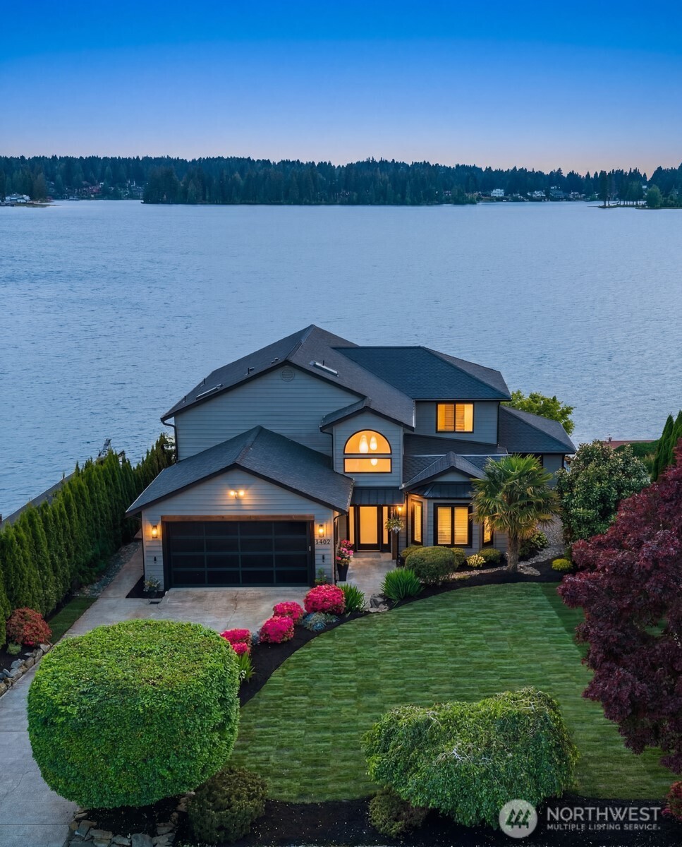 3402 196th Avenue Ct E, Lake Tapps, WA 98391