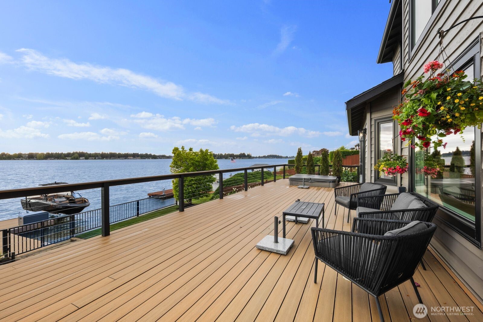 3402 196th Avenue Ct E, Lake Tapps, WA 98391