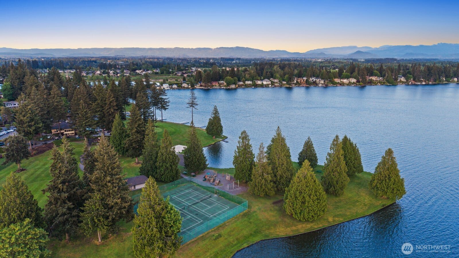 3402 196th Avenue Ct E, Lake Tapps, WA 98391