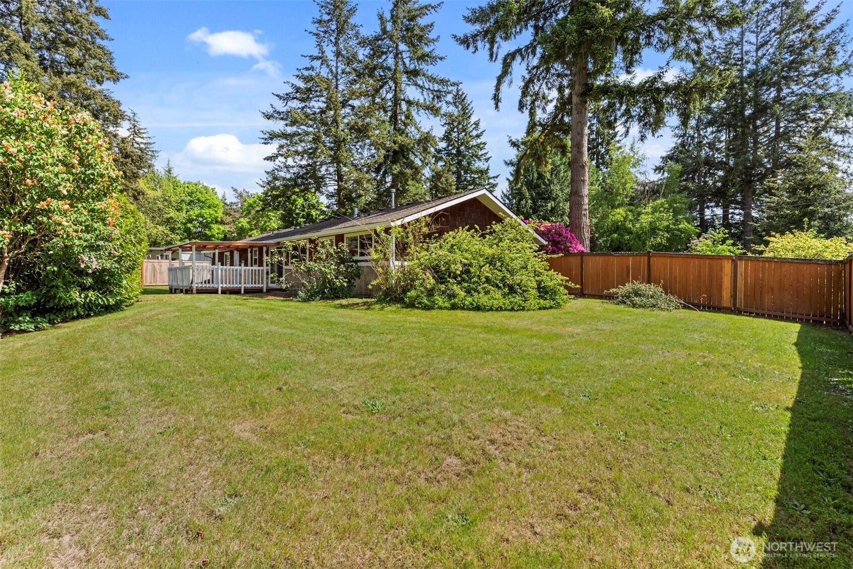 16608 NE 9th Street , Bellevue, WA 98008