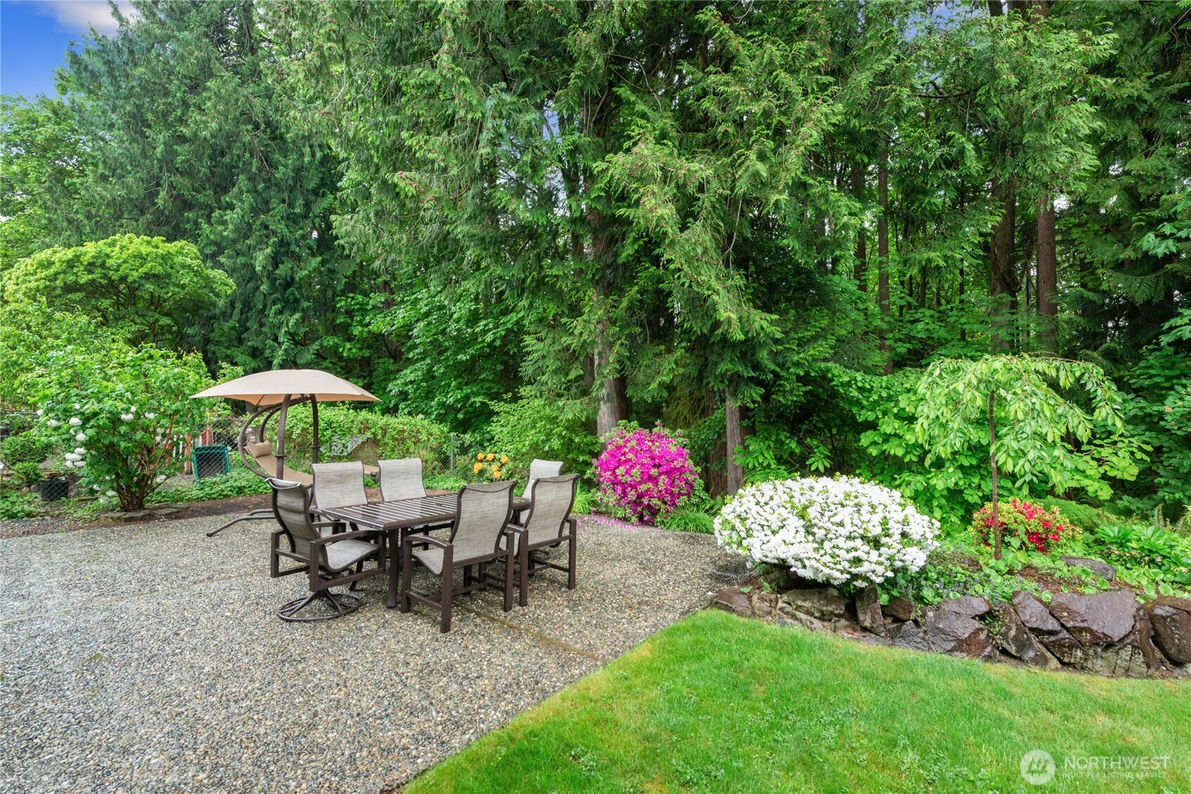 20218 108th Avenue NE, Bothell, WA 98011