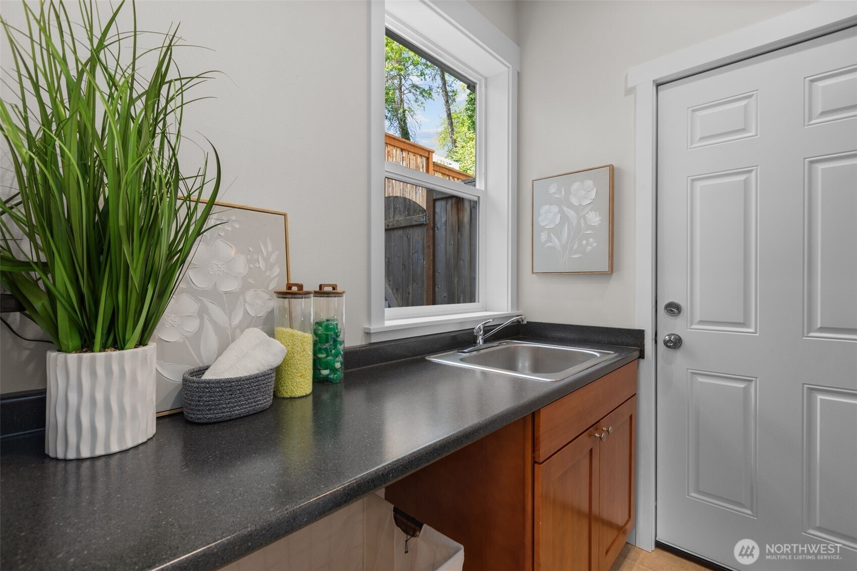 5632 31st Avenue SW, Seattle, WA 98126