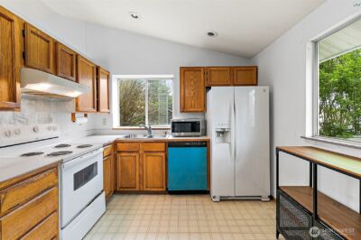 1100 SW 3rd Place , Renton, WA 98057 - Photo 15