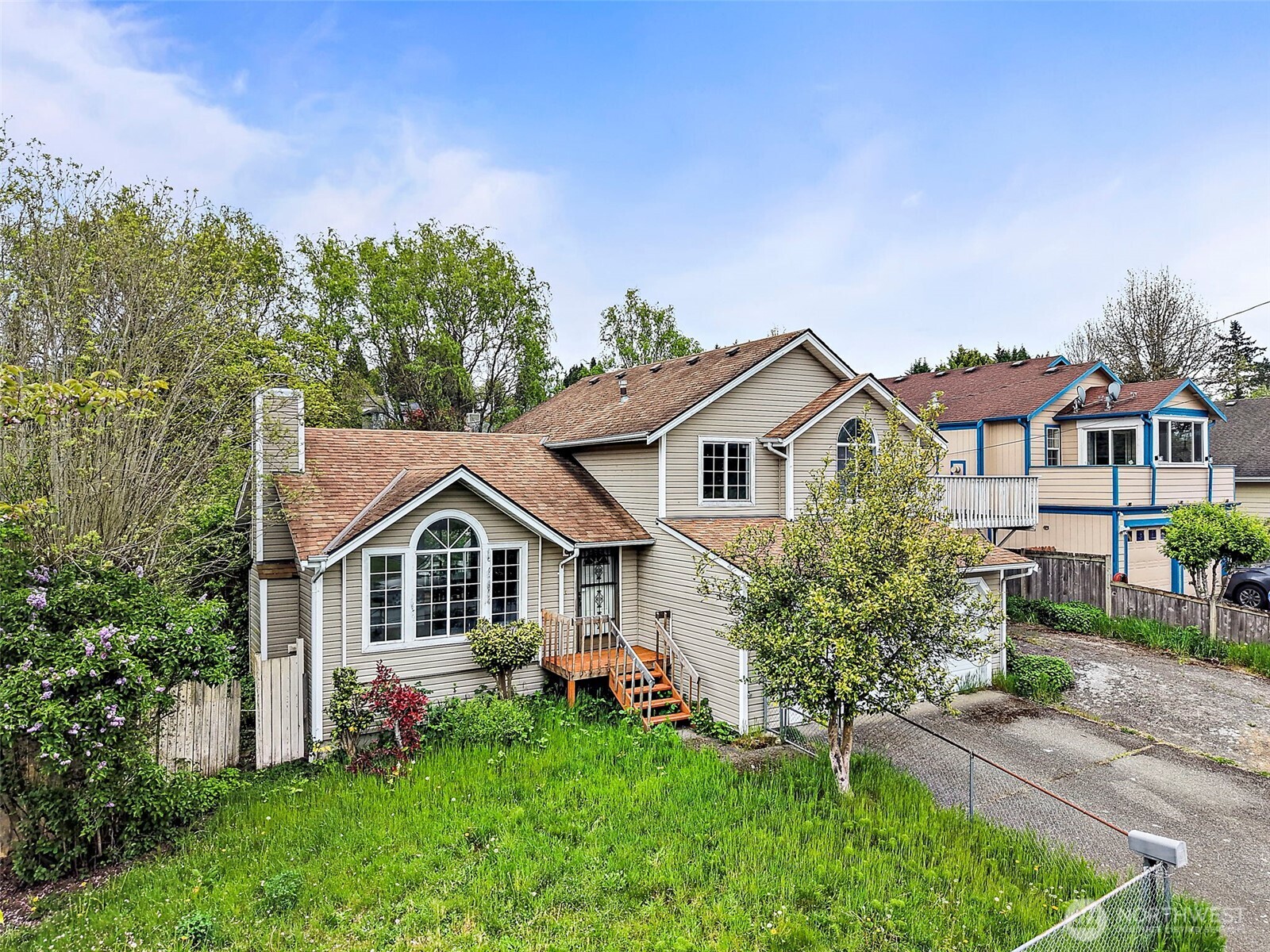 1100 SW 3rd Place , Renton, WA 98057