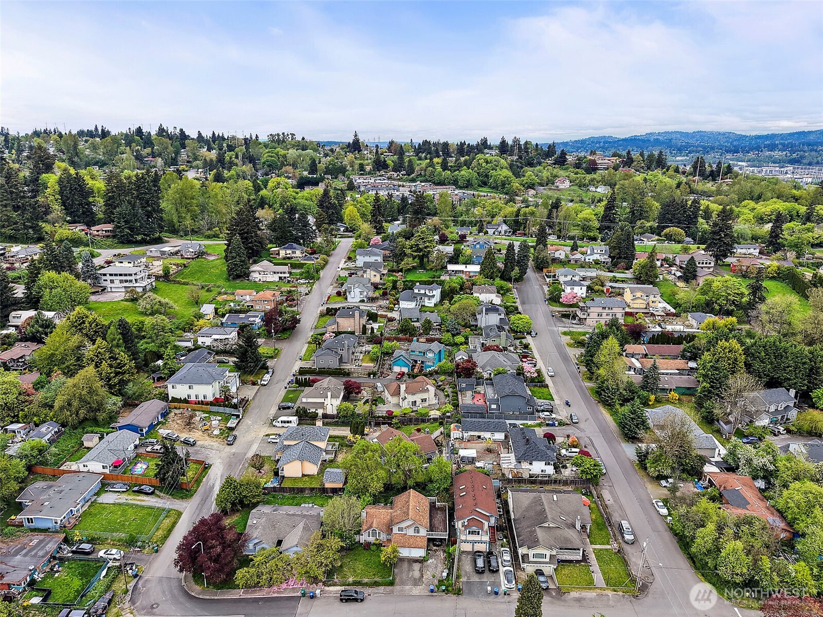 1100 SW 3rd Place , Renton, WA 98057
