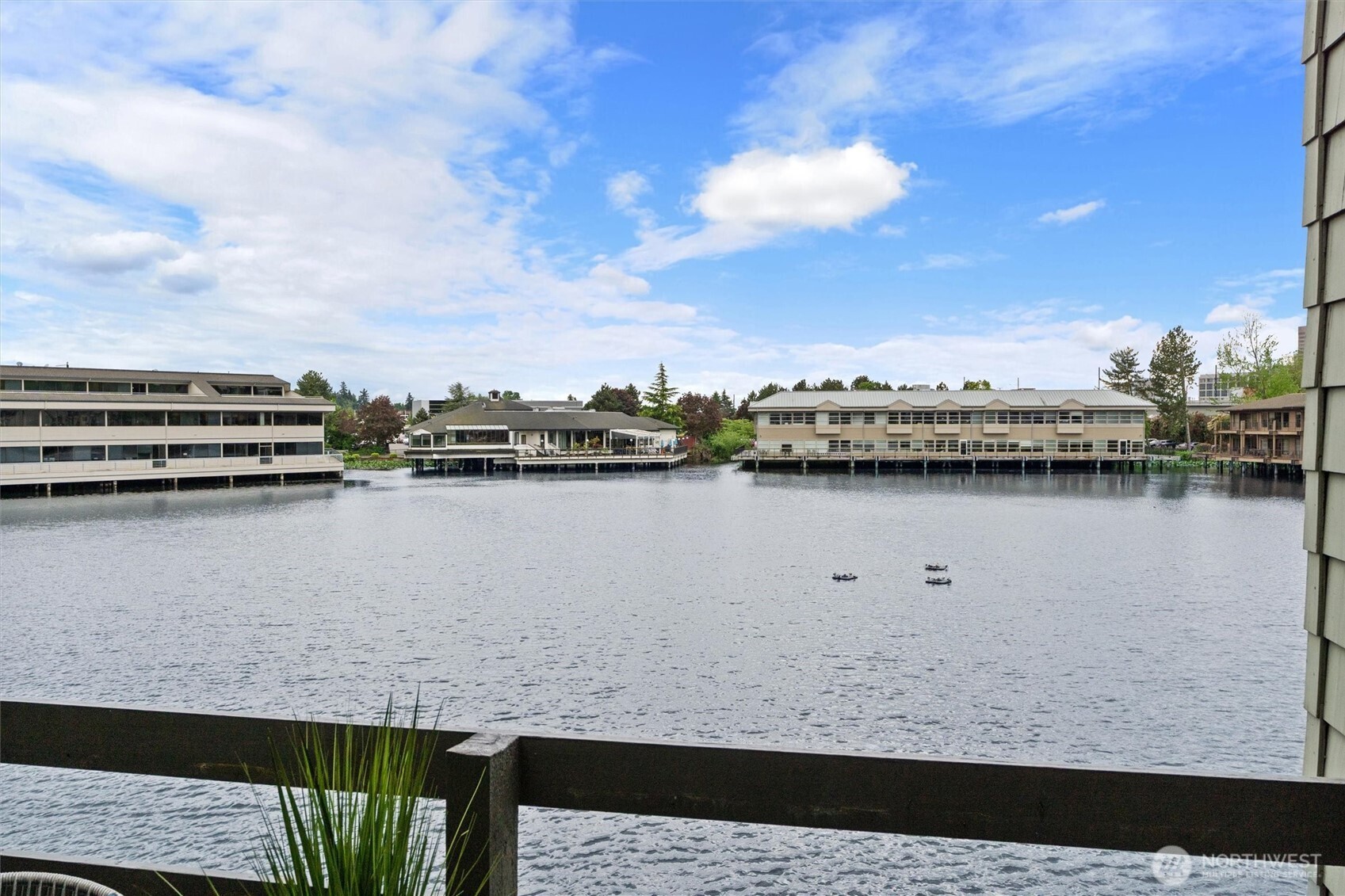 4 Lake Bellevue Dr #206, Bellevue, WA 98005