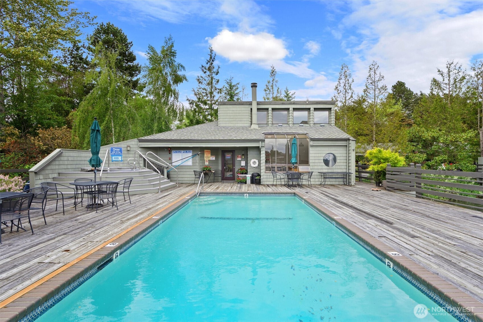 4 Lake Bellevue Dr #206, Bellevue, WA 98005
