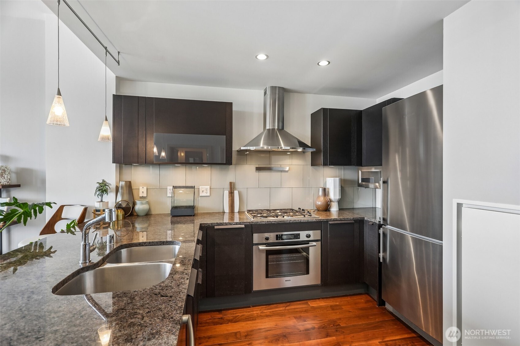 737 Olive Way #3701, Seattle, WA 98101