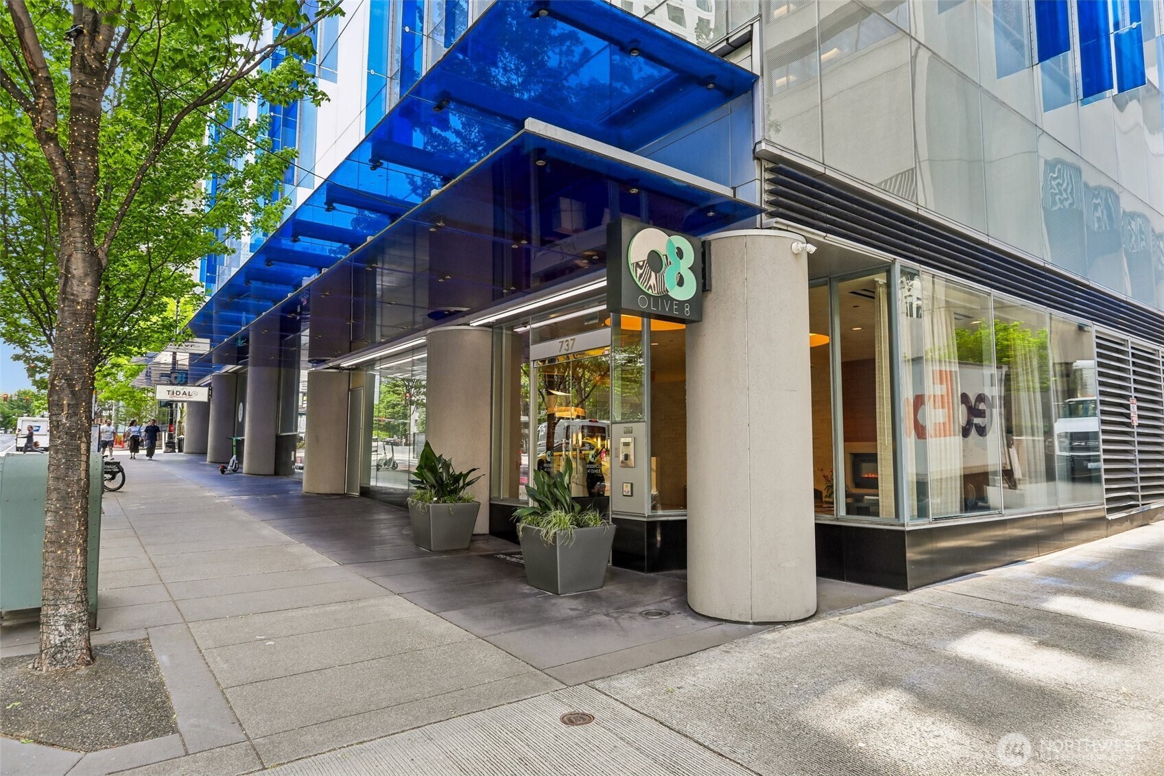 737 Olive Way #3701, Seattle, WA 98101
