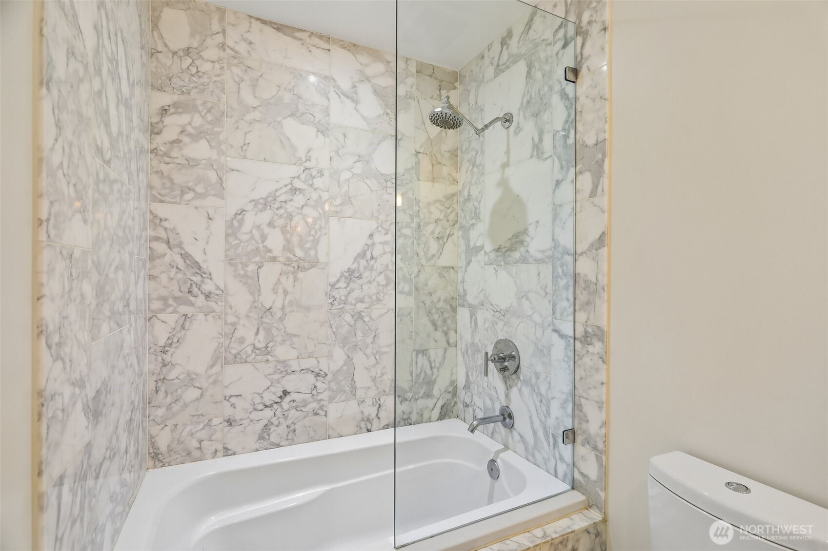 737 Olive Way #3701, Seattle, WA 98101