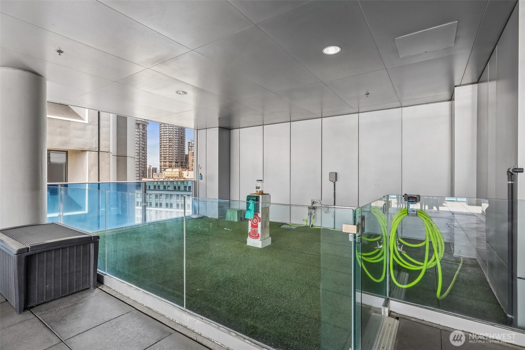 737 Olive Way #3701, Seattle, WA 98101