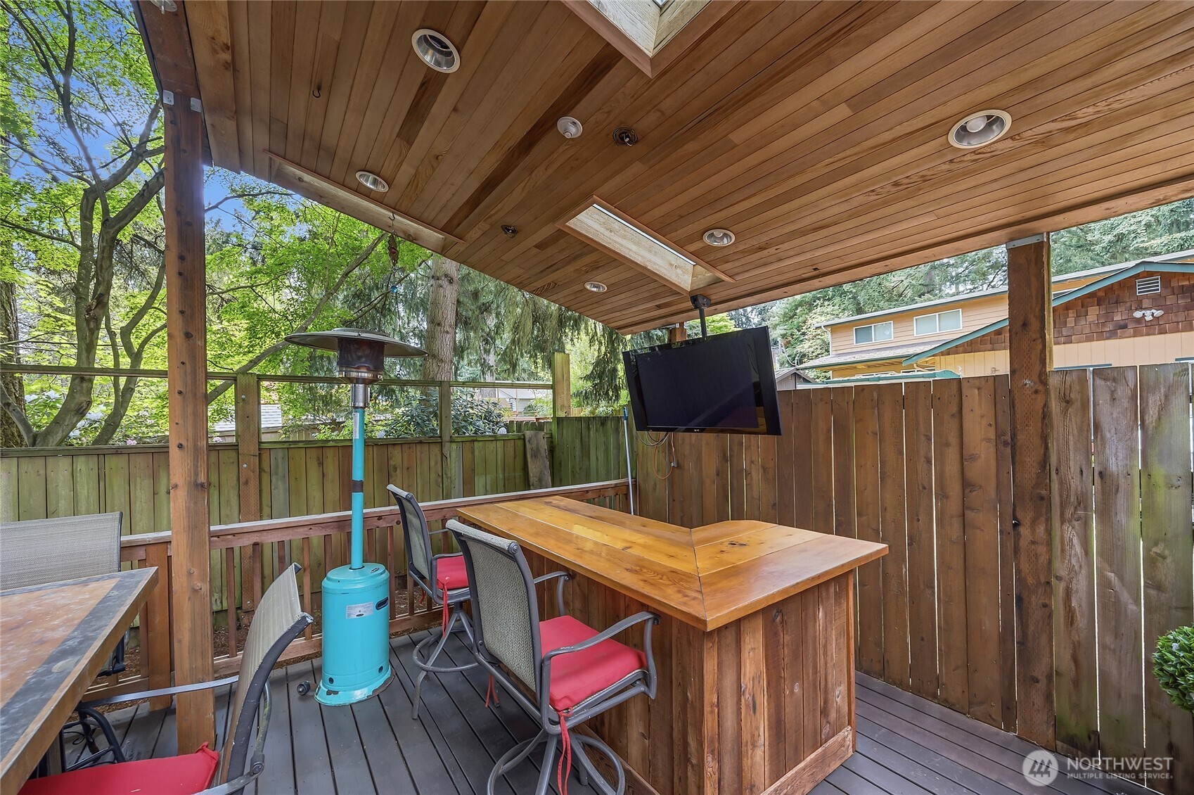 15749 Wallingford Avenue N, Shoreline, WA 98133