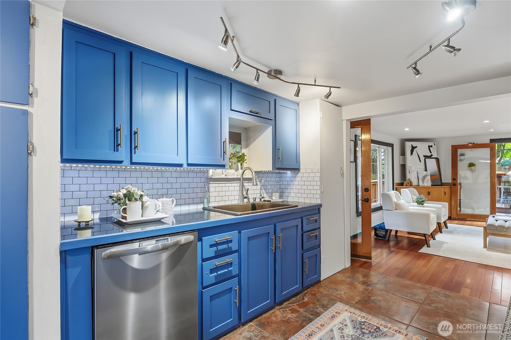 15749 Wallingford Avenue N, Shoreline, WA 98133