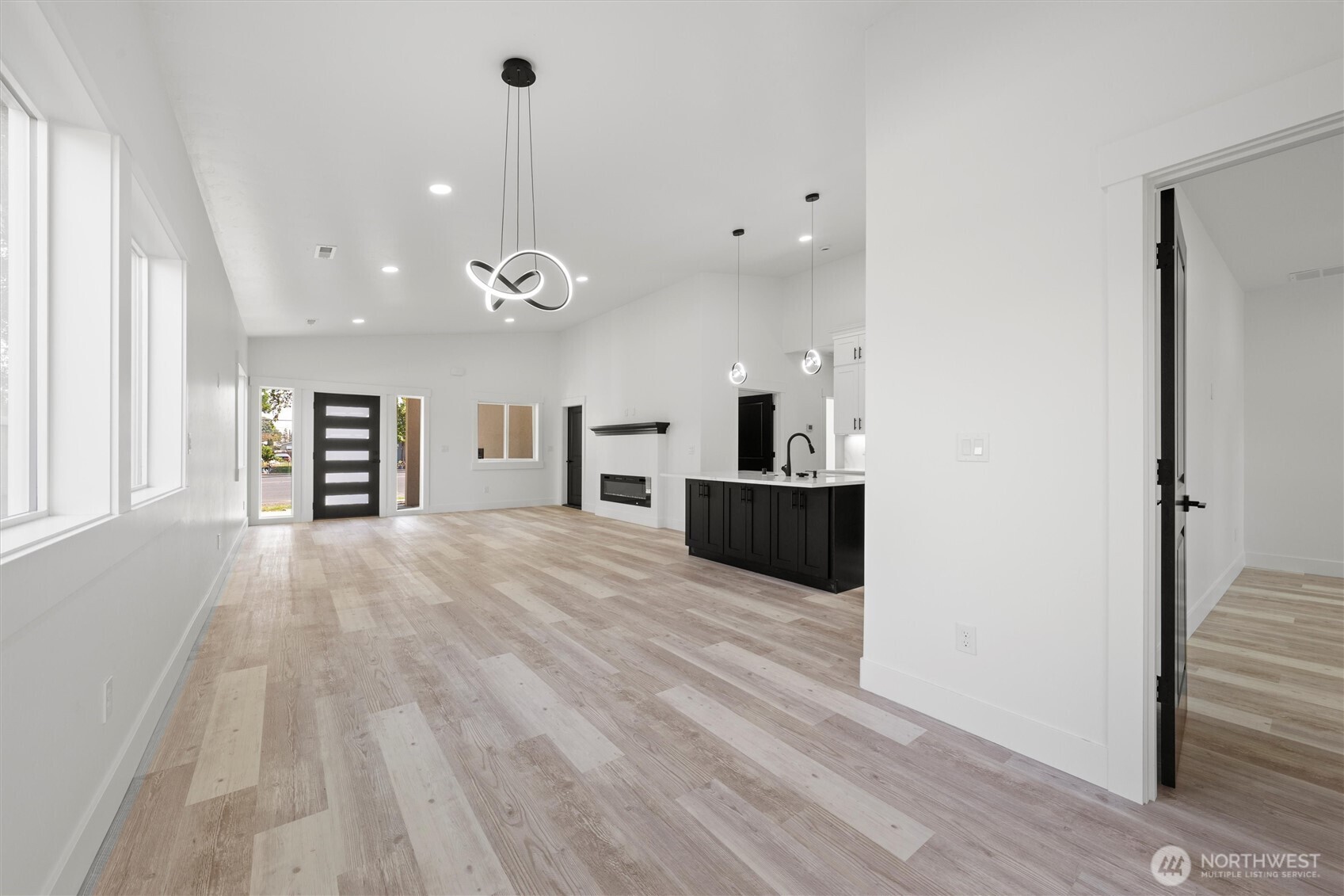 509 S Main Street , Warden, WA 98857