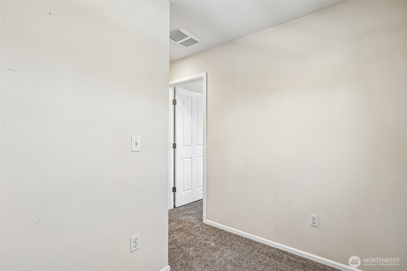 6404 35th Street NE, Marysville, WA 98270