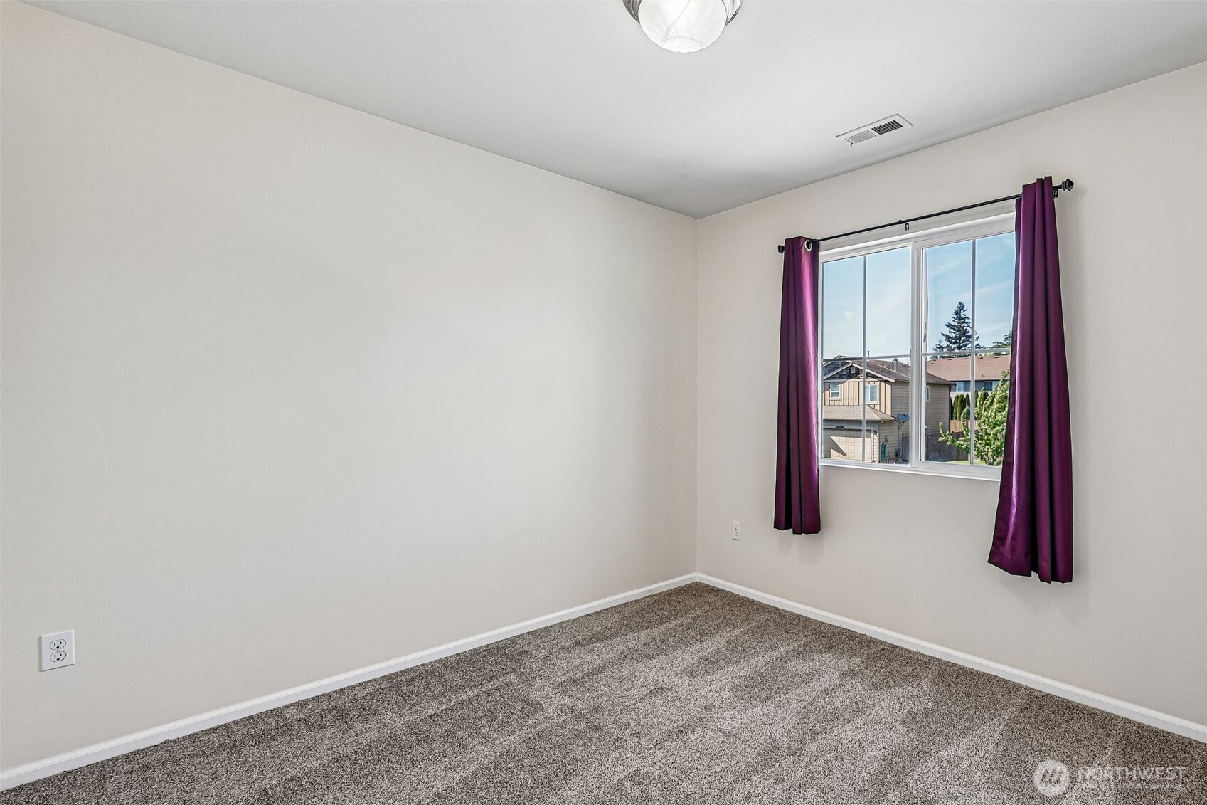 6404 35th Street NE, Marysville, WA 98270