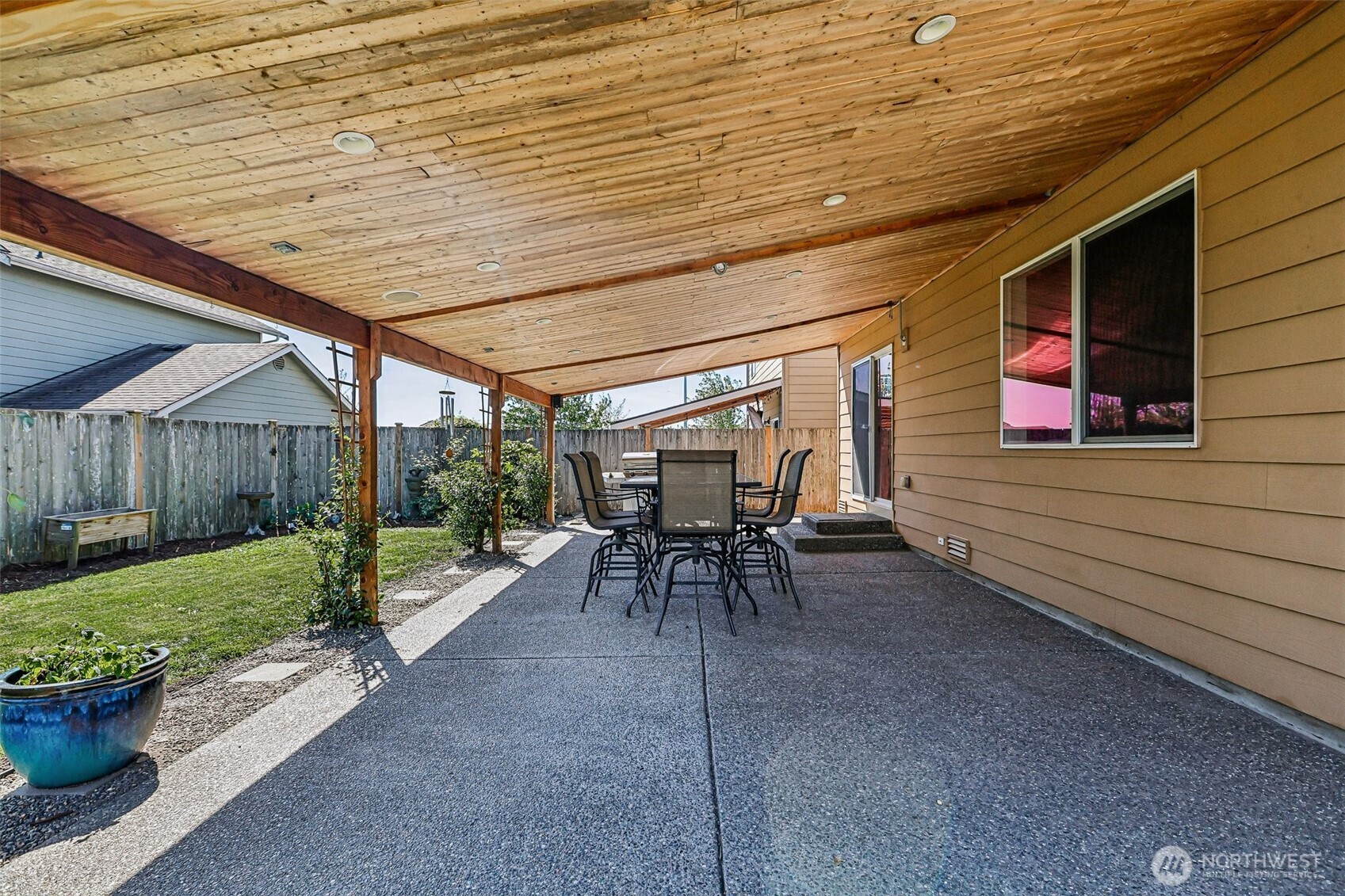 6404 35th Street NE, Marysville, WA 98270