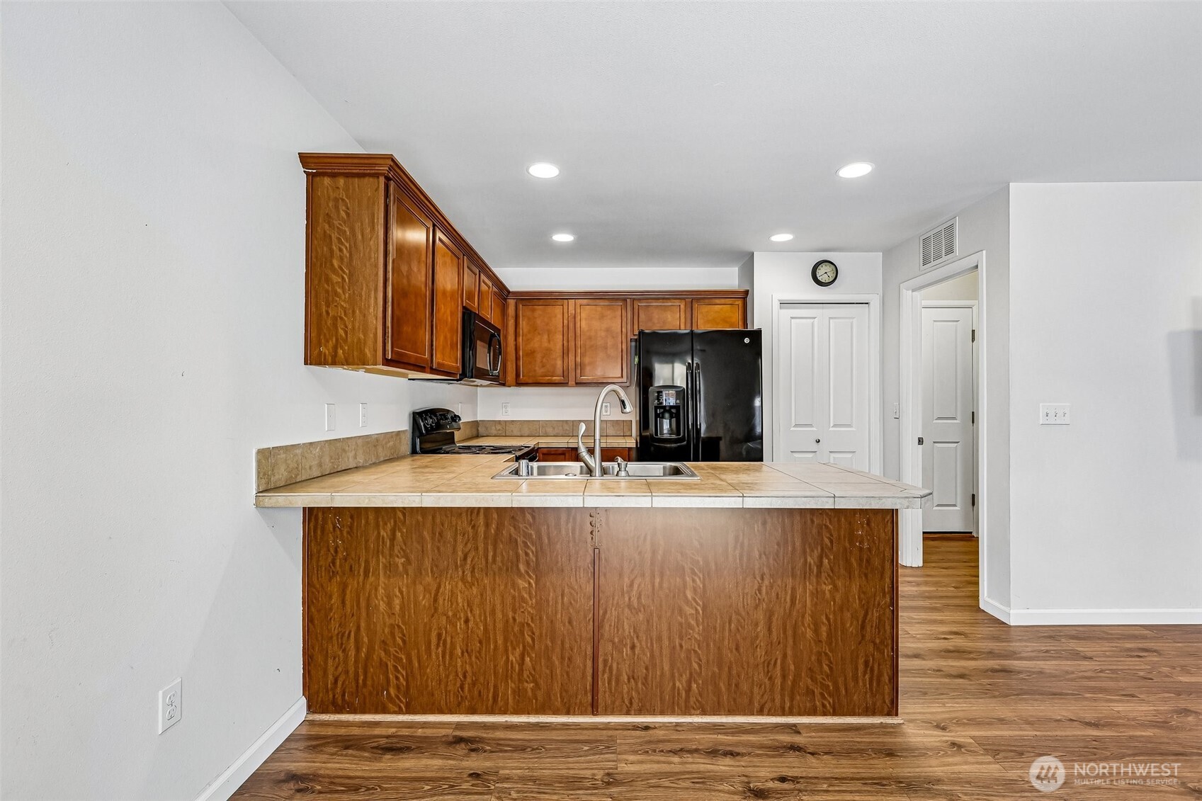 6404 35th Street NE, Marysville, WA 98270