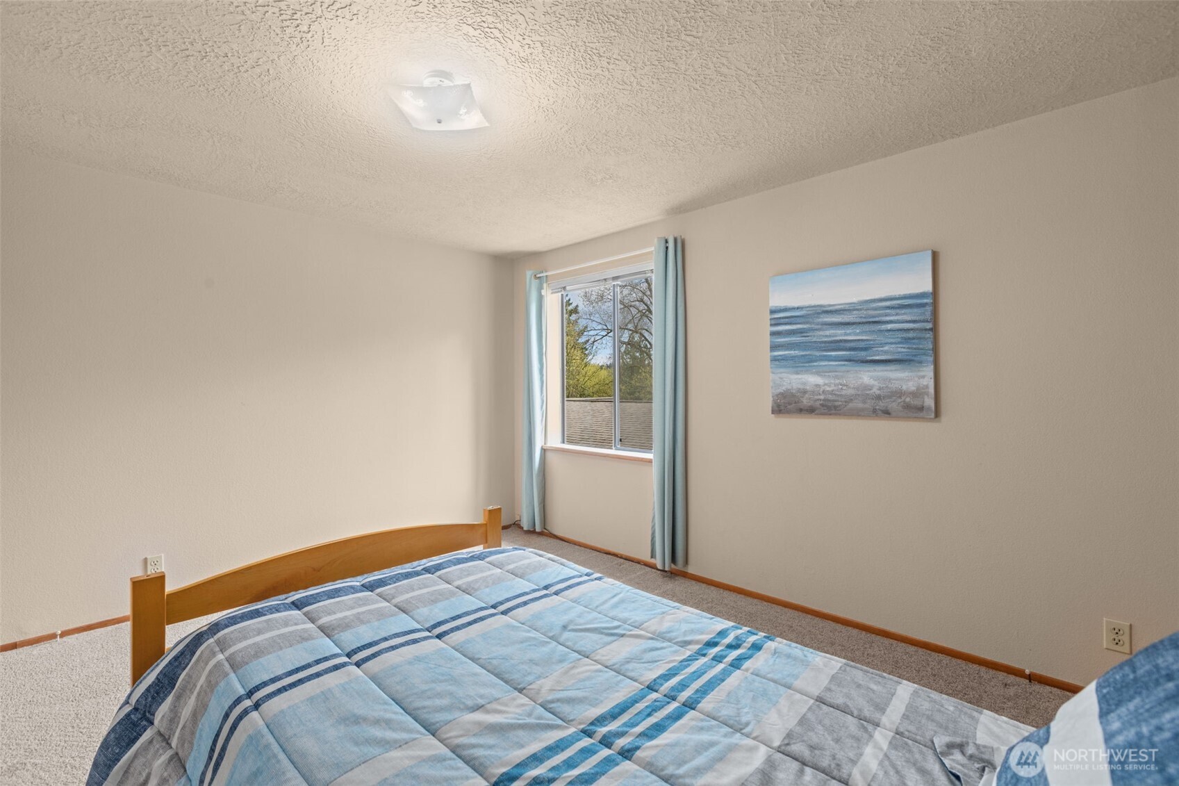 17373 Woodcrest Drive NE, Bothell, WA 98011