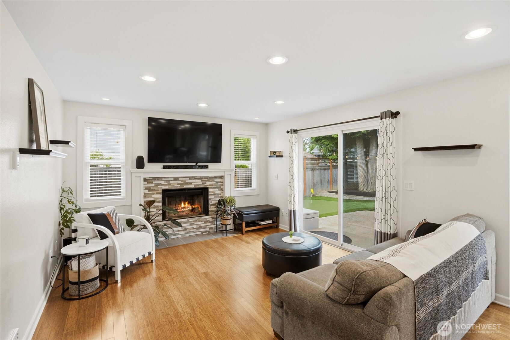 12111 51st Avenue SE, Everett, WA 98208