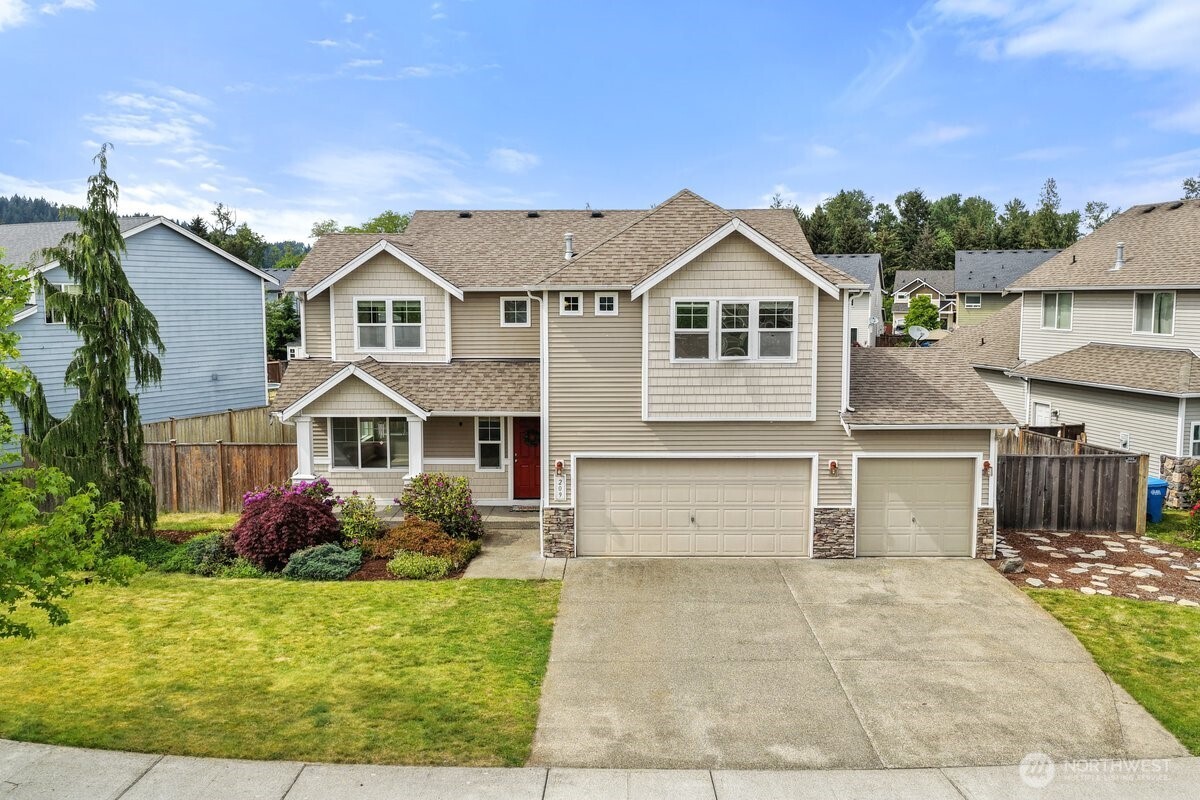 209 Burr Street NE, Orting, WA 98360-7468