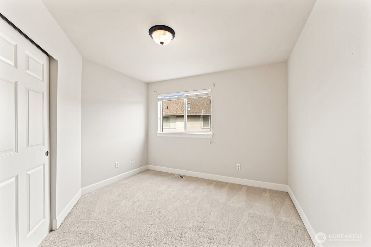 209 Burr Street NE, Orting, WA 98360-7468