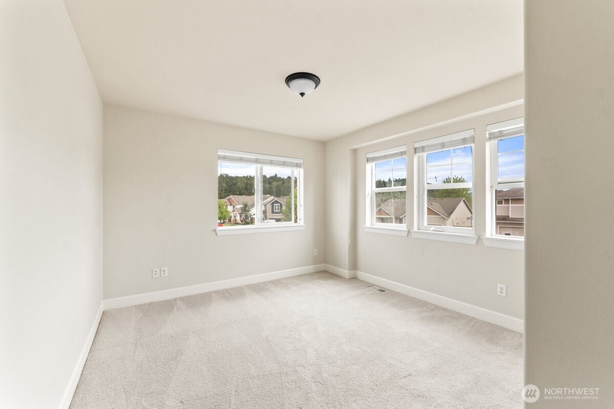 209 Burr Street NE, Orting, WA 98360-7468