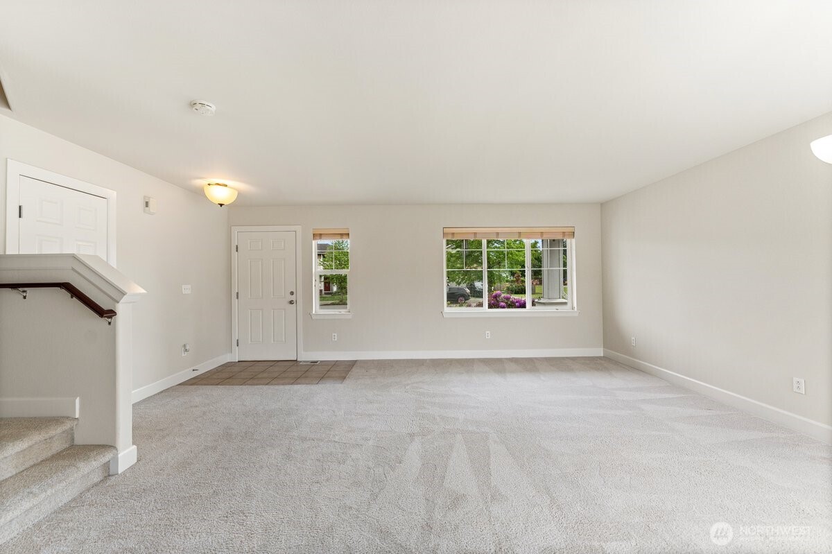 209 Burr Street NE, Orting, WA 98360-7468