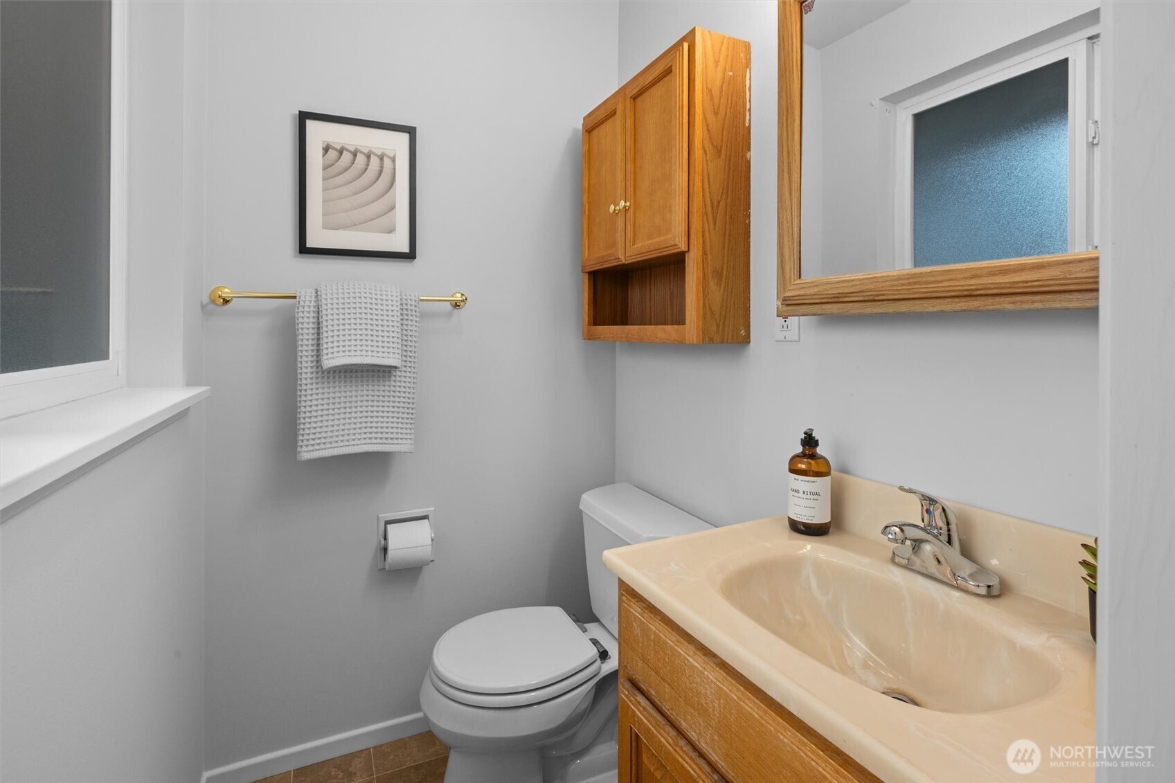 317 145th Avenue NE, Bellevue, WA 98007