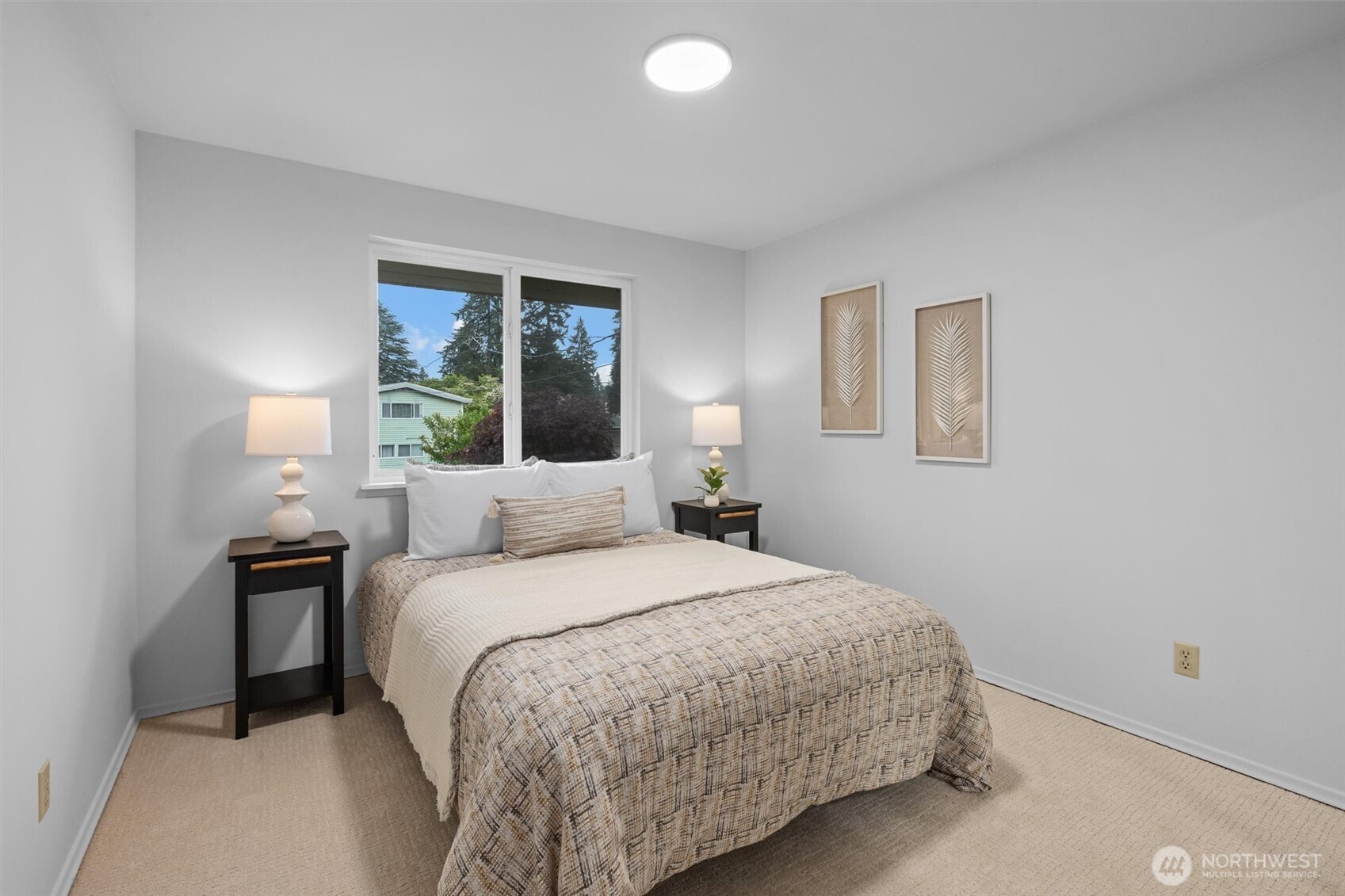 317 145th Avenue NE, Bellevue, WA 98007