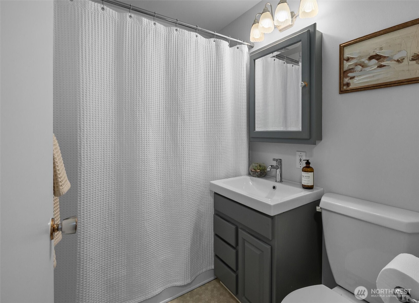 317 145th Avenue NE, Bellevue, WA 98007
