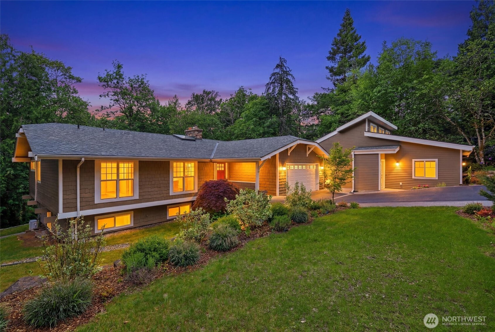 20224 SE 26th Street , Sammamish, WA 98075