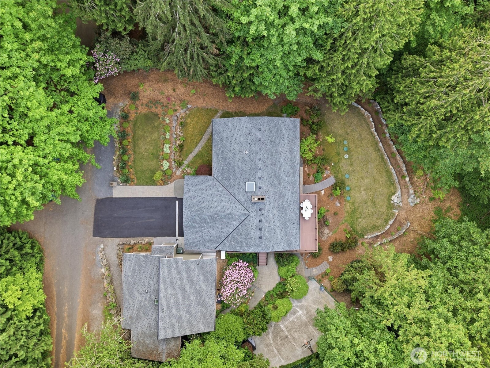 20224 SE 26th Street , Sammamish, WA 98075