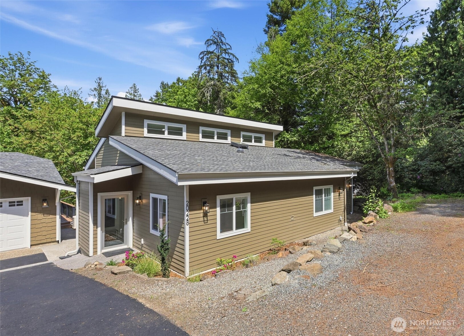 20224 SE 26th Street , Sammamish, WA 98075