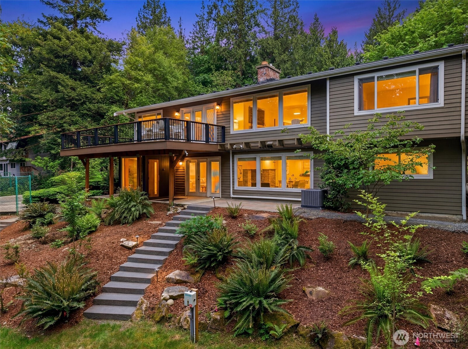 20224 SE 26th Street , Sammamish, WA 98075