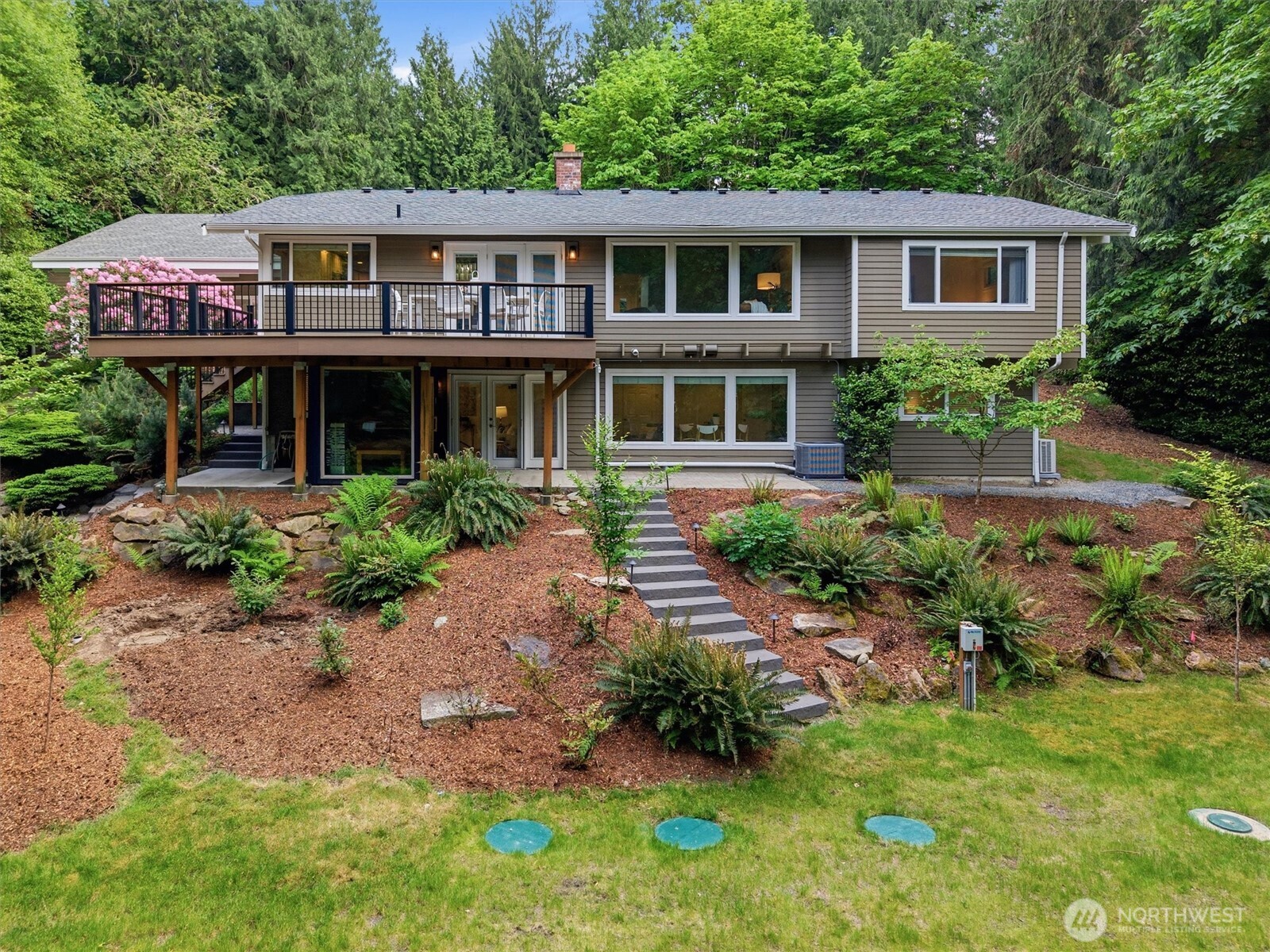 20224 SE 26th Street , Sammamish, WA 98075