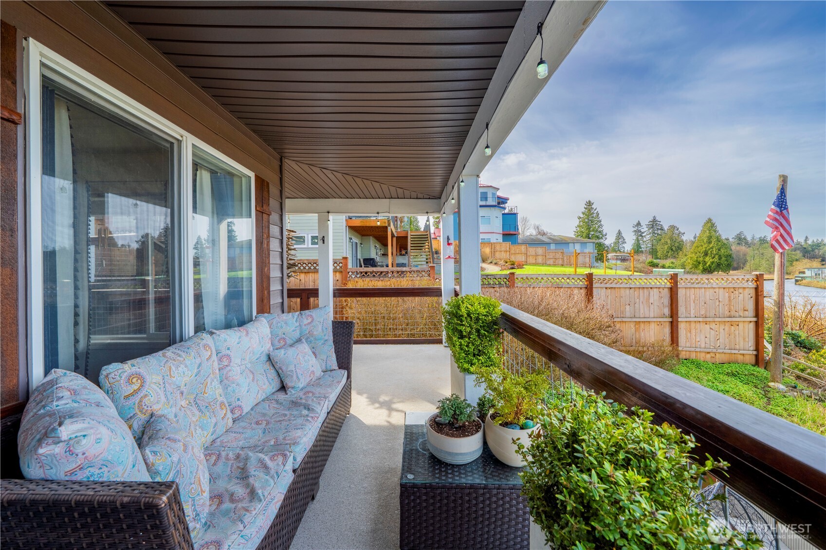 7413 Jackson Road , Blaine, WA 98230