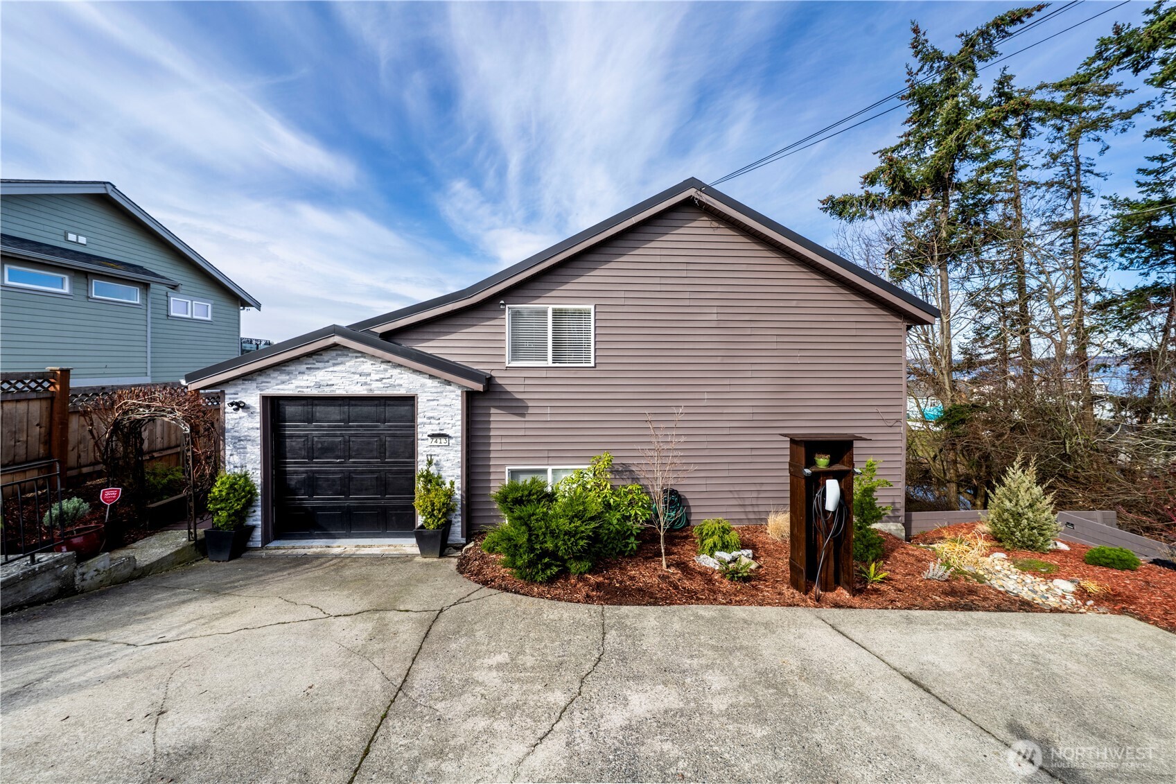 7413 Jackson Road , Blaine, WA 98230